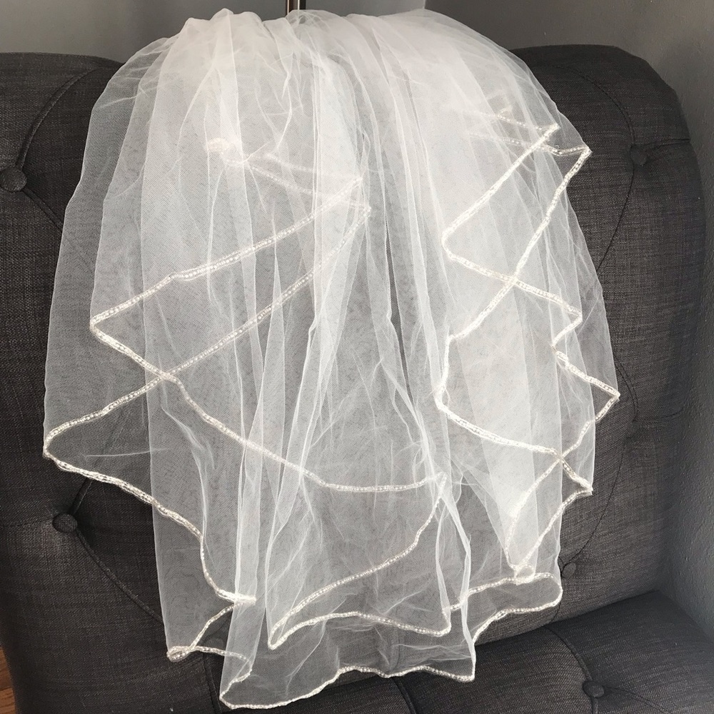 David’s Bridal Veil